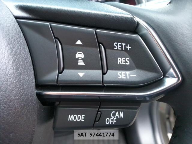 Mazda CX-3 2018-02 8728542-3