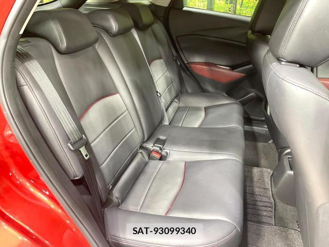 Mazda CX-3 2017-09 8730596-8