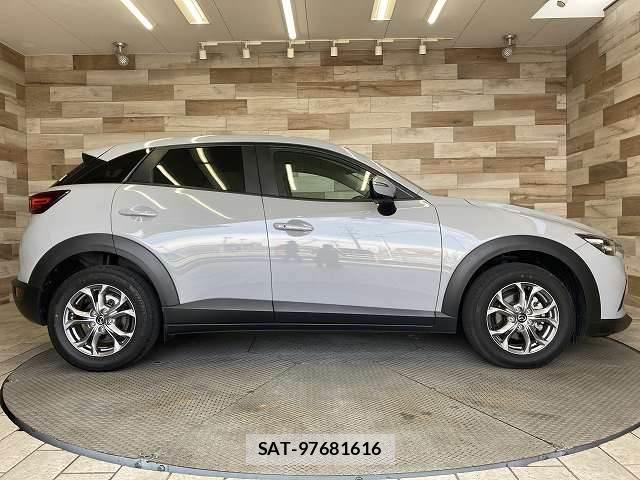 Mazda CX-3 2024-11 8731337-17