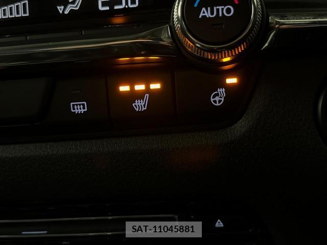 Mazda CX-30 2021-11 8727002-6