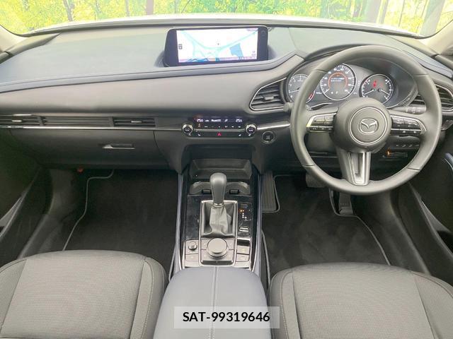 Mazda CX-30 2025-09 8727593-1