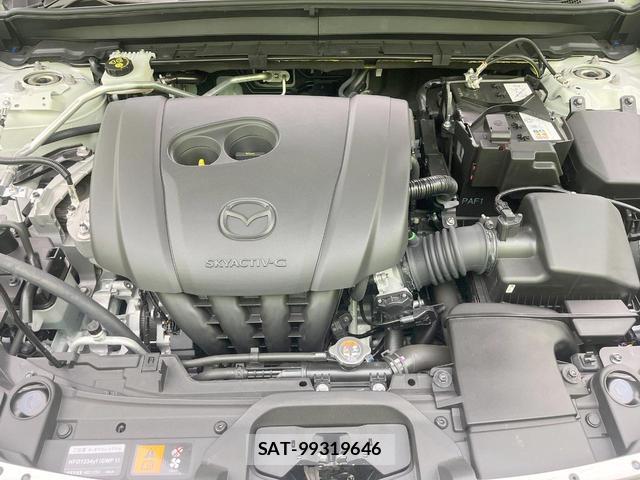Mazda CX-30 2025-09 8727593-17