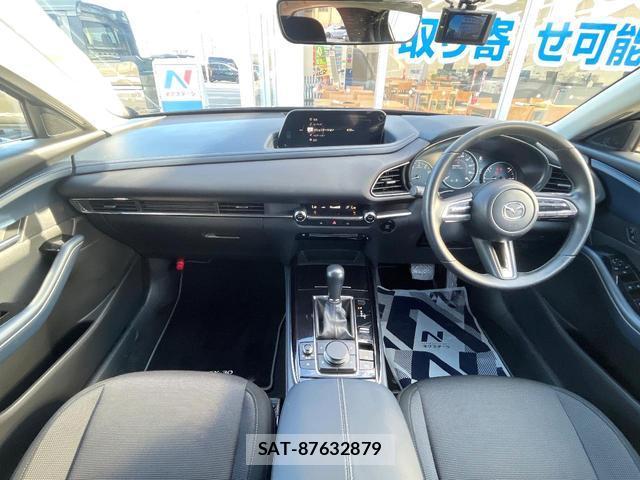 Mazda CX-30 2022-06 8728728-1