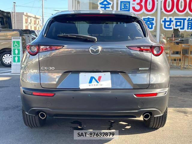 Mazda CX-30 2022-06 8728728-14