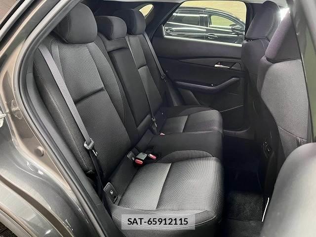 Mazda CX-30 2020-03 8730749-11