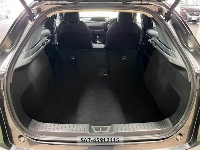 Mazda CX-30 2020-03 8730749-12