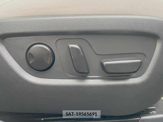 Mazda CX-30 2020-03 8730802-5