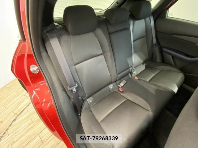 Mazda CX-30 2020-03 8731370-11