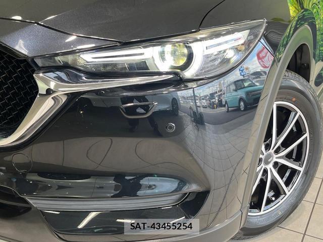 Mazda CX-5 2020-01 8730088-11