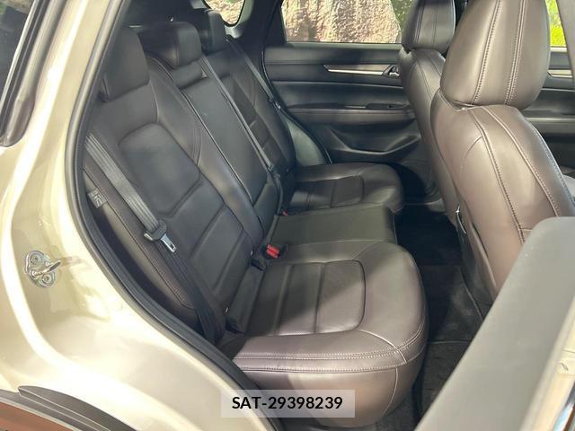 Mazda CX-5 2019-06 8730251-8