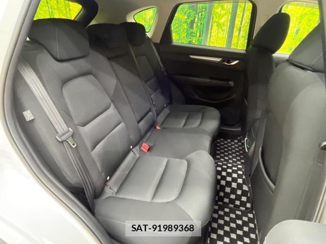Mazda CX-5 2019-01 8730847-8