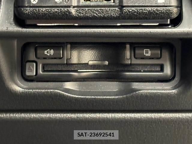 Mazda CX-60 2025-01 8726005-7