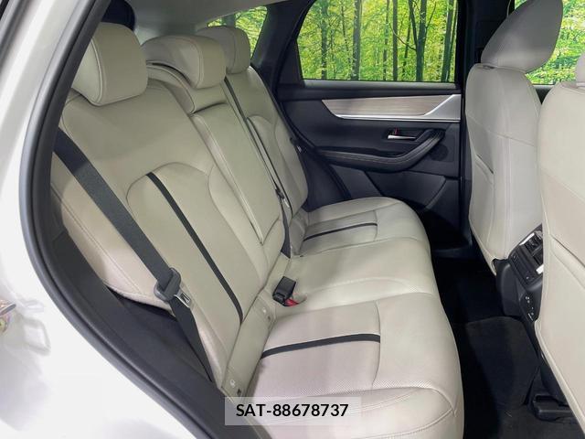 Mazda CX-60 2024-04 8726542-8
