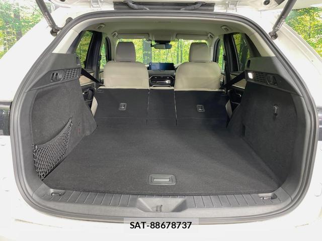 Mazda CX-60 2024-04 8726542-9