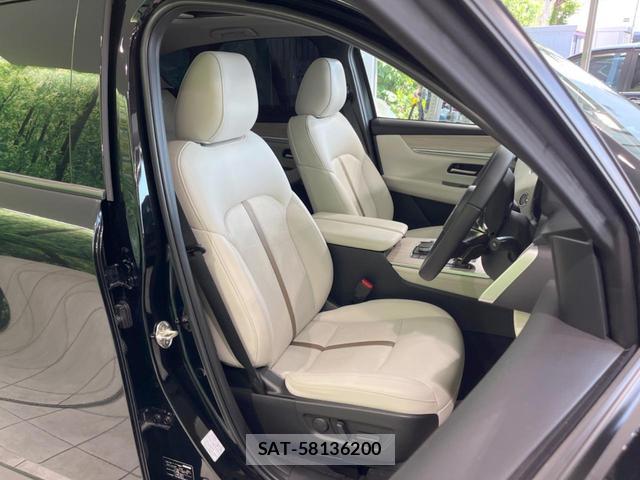 Mazda CX-60 2023-06 8727728-8