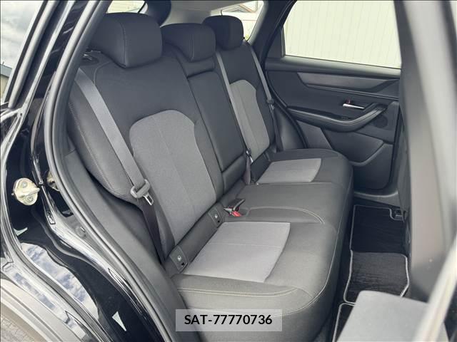 Mazda CX-60 2023-02 8727864-8
