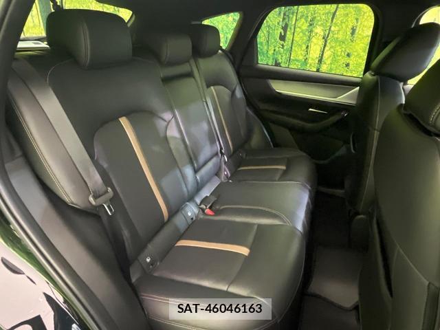 Mazda CX-60 2023-02 8728104-8