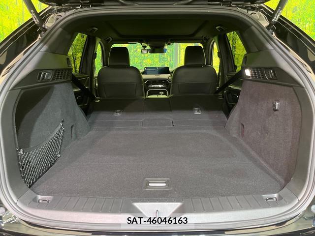 Mazda CX-60 2023-02 8728104-9