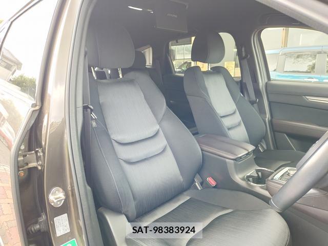 Mazda CX-8 2019-09 8725813-17