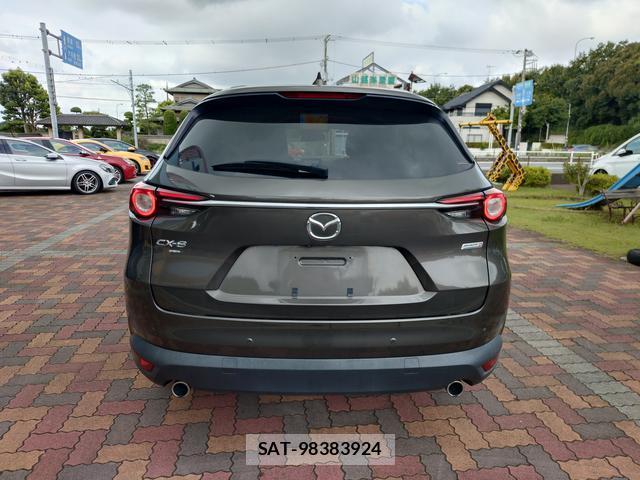 Mazda CX-8 2019-09 8725813-4