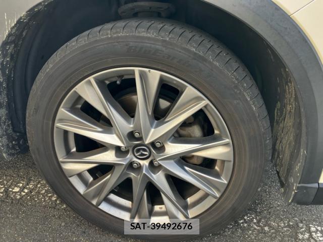 Mazda CX-8 2017-12 8727319-3
