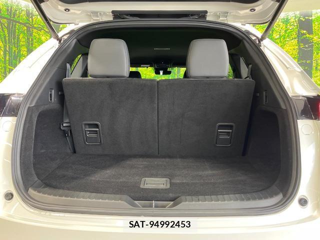 Mazda CX-8 2022-02 8730095-10
