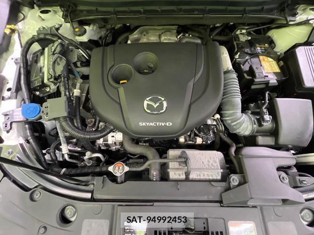 Mazda CX-8 2022-02 8730095-18