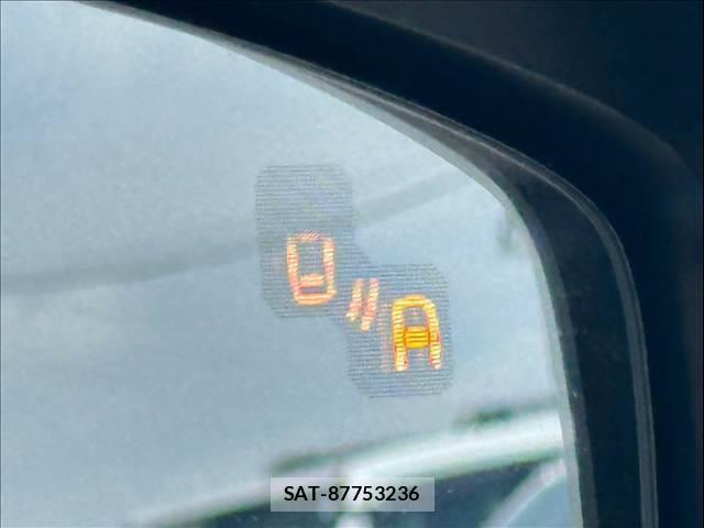 Mazda CX-8 2022-06 8731354-6