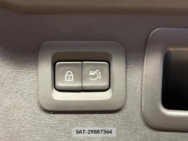Mazda CX-80 2024-10 8728060-5