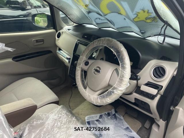 Nissan DAYZ 2017-03 8727378-11