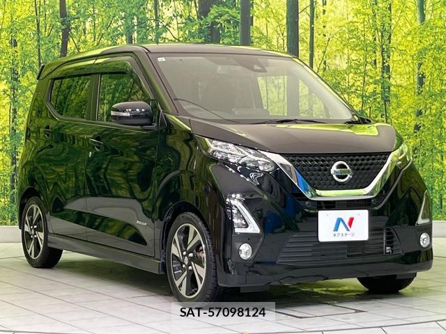 Nissan DAYZ 2019-10 8728107-10