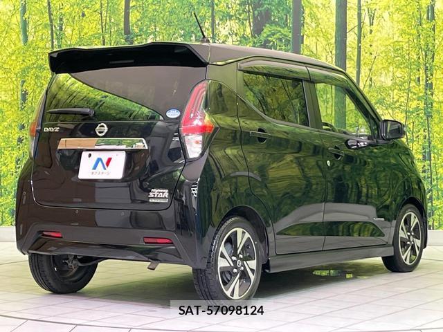 Nissan DAYZ 2019-10 8728107-11