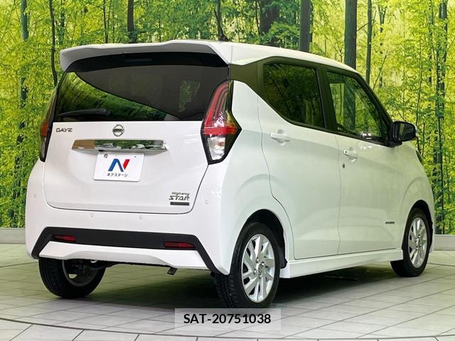 Nissan DAYZ 2022-08 8728118-16