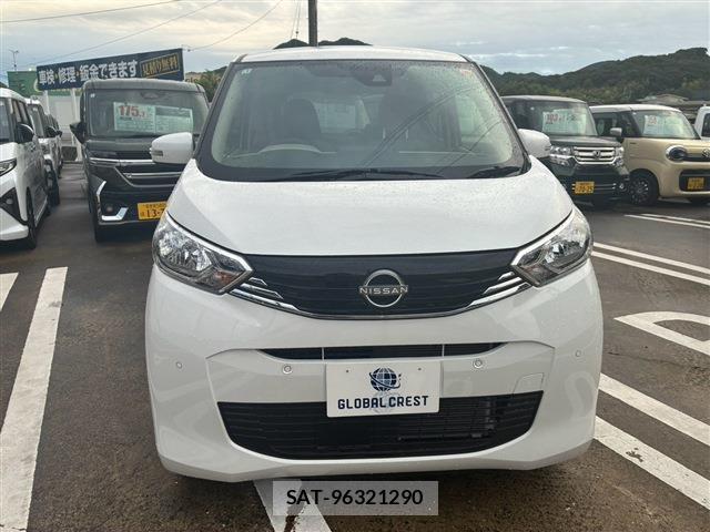 Nissan DAYZ 2025-01 8728319-8