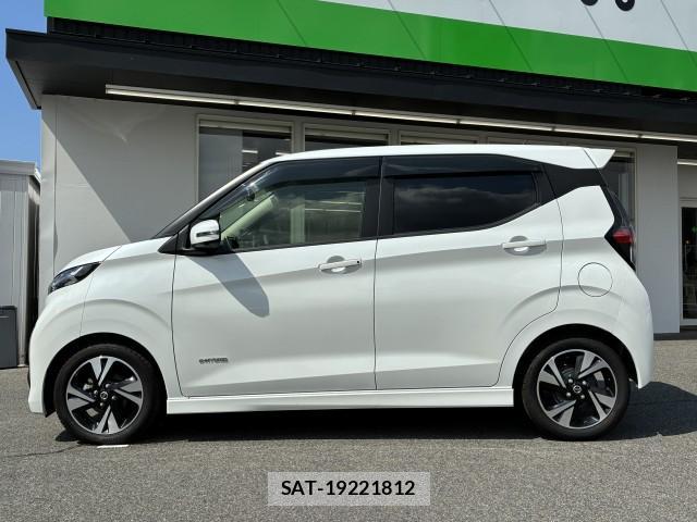 Nissan DAYZ 2020-01 8728360-10