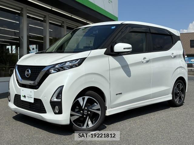 Nissan DAYZ 2020-01 8728360-12