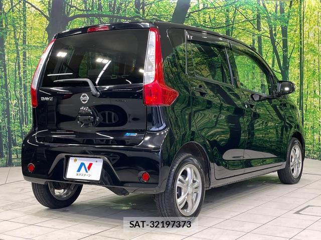 Nissan DAYZ 2013-10 8728682-16