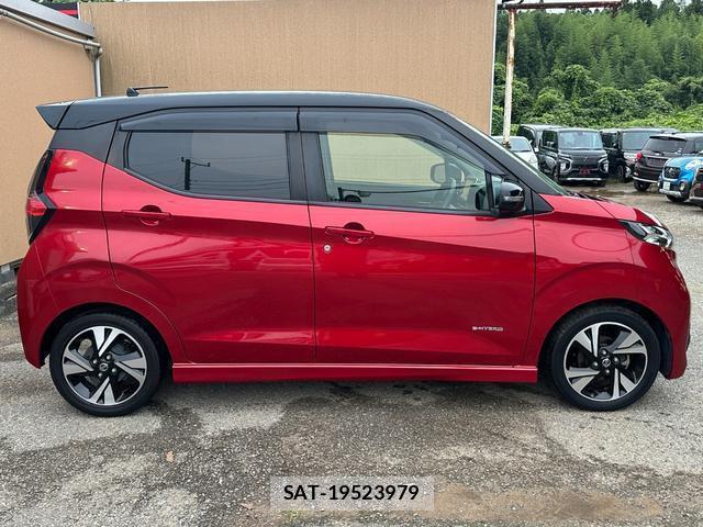 Nissan DAYZ 2019-11 8728713-8