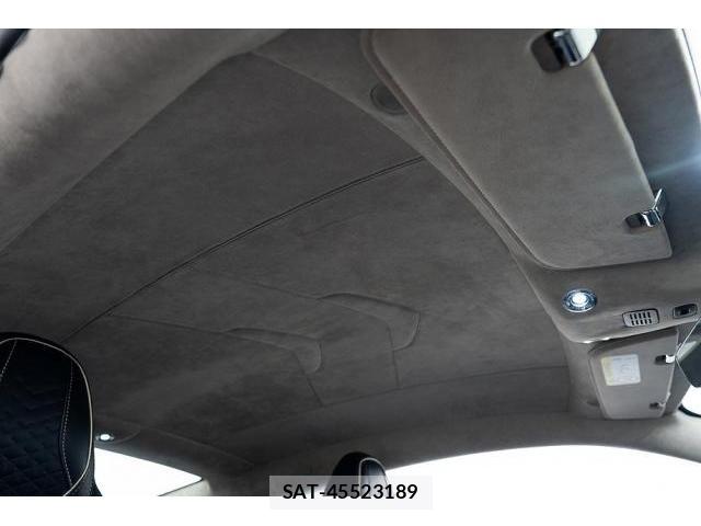Aston Martin DBS 2020-04 8726842-18