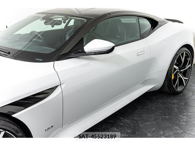 Aston Martin DBS 2020-04 8726842-7