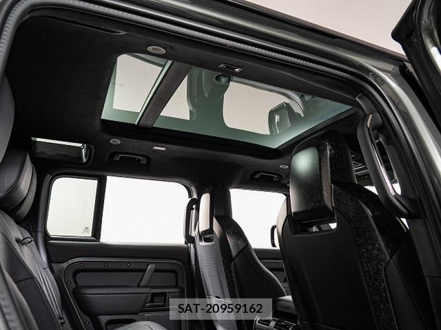 Land Rover DEFENDER 2025-07 8727047-7