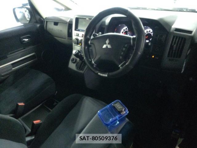 Mitsubishi DELICA 2011-01 8726224-2