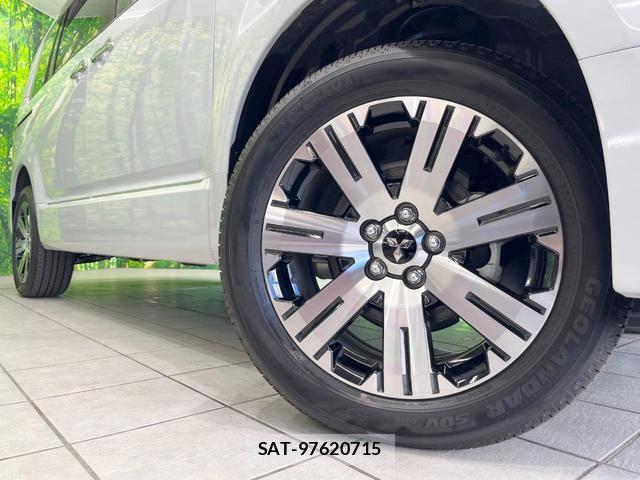 Mitsubishi DELICA 2025-06 8727114-13