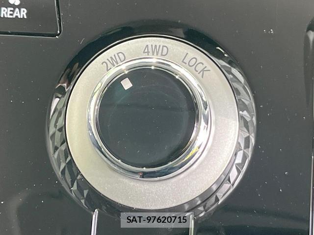 Mitsubishi DELICA 2025-06 8727114-6