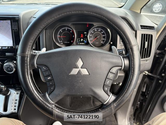 Mitsubishi DELICA 2018-10 8727546-13