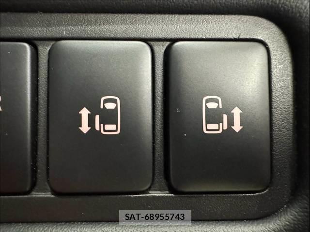 Mitsubishi DELICA 2022-03 8727718-4