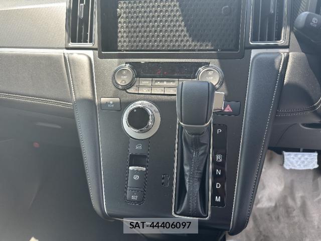 Mitsubishi DELICA 2026-05 8727828-12