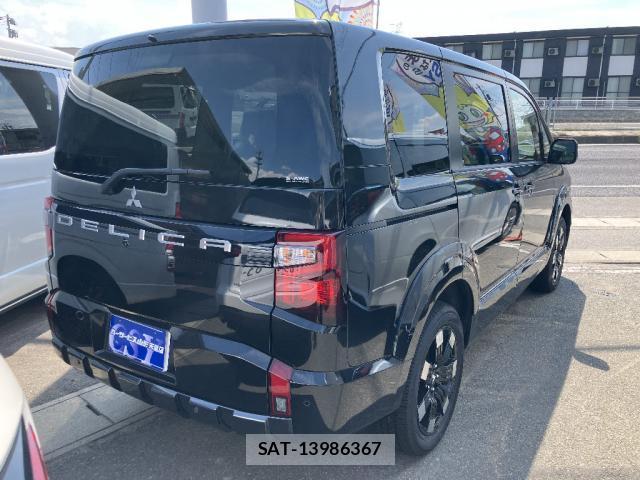 Mitsubishi DELICA 2026-05 8727829-1