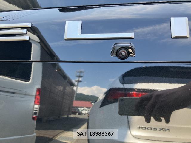 Mitsubishi DELICA 2026-05 8727829-12