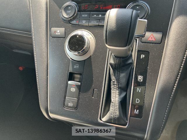 Mitsubishi DELICA 2026-05 8727829-5